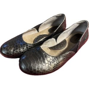 SoftWalk Norwich Leather Ballet Flats Womens Bronze
Snake Size 7.5